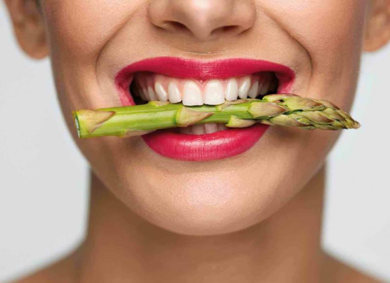 12 принципов здорового питания для сохранения зубной эмали